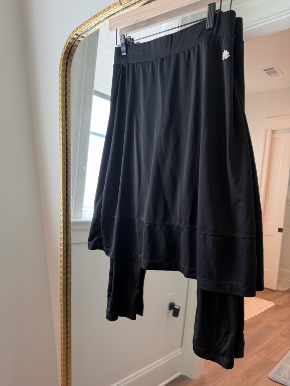 Snoga Athletics Midi Skirt with Leggings